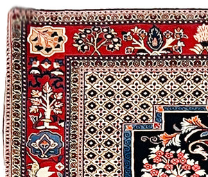 ANTIQUE PERSIAN RARE SAROUK SIZE: 4'3" x 6'8"