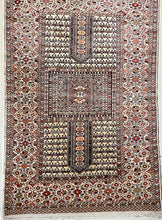 Load image into Gallery viewer, ANTIQUE TURKMEN PARDO RUG SIZE: 4&#39;3&quot; X 6&#39;5&quot;