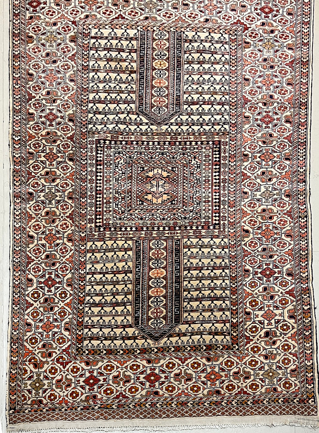 ANTIQUE TURKMEN PARDO RUG SIZE: 4'3