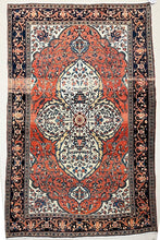 Load image into Gallery viewer, ANTIQUE PERSIAN FARAHAN SAROUK  RUG SIZE: 4&#39;4&#39;&#39; x 6&#39;8&quot;