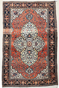 ANTIQUE PERSIAN FARAHAN SAROUK  RUG SIZE: 4'4'' x 6'8"