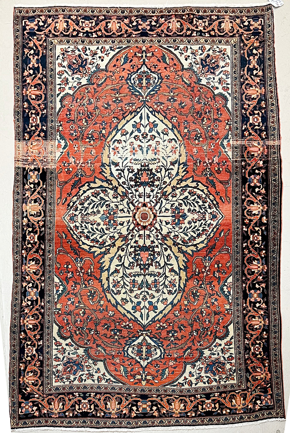 ANTIQUE PERSIAN FARAHAN SAROUK  RUG SIZE: 4'4'' x 6'8