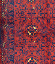 Load image into Gallery viewer, Vintage Tribal Turkmen Rug