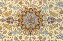 Load image into Gallery viewer, Silk Persian Qum Rug