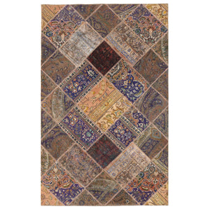 Pakistani Patch Rug Hand Knotted Size 4'11" x 7'9"