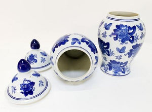 Set of 2 Vintage Blue & White Oriental Floral Vases