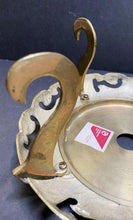 Load image into Gallery viewer, Vintage Golden Hand Crafted Heavy Brass Vase Stands
